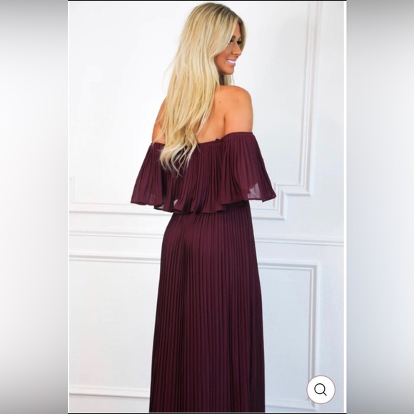 Wine Pleated Off Shoulder Maxi Dress - Picture 3 of 3